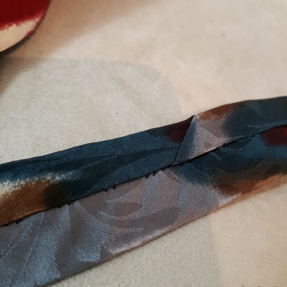 Hardy Amies Silk Tie - Picture 4 of 9